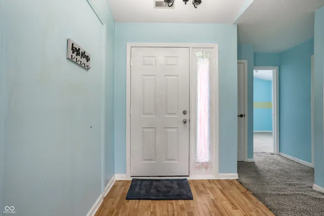 $1,800 | 9653 Aberdeen Court, Fishers, IN 46038