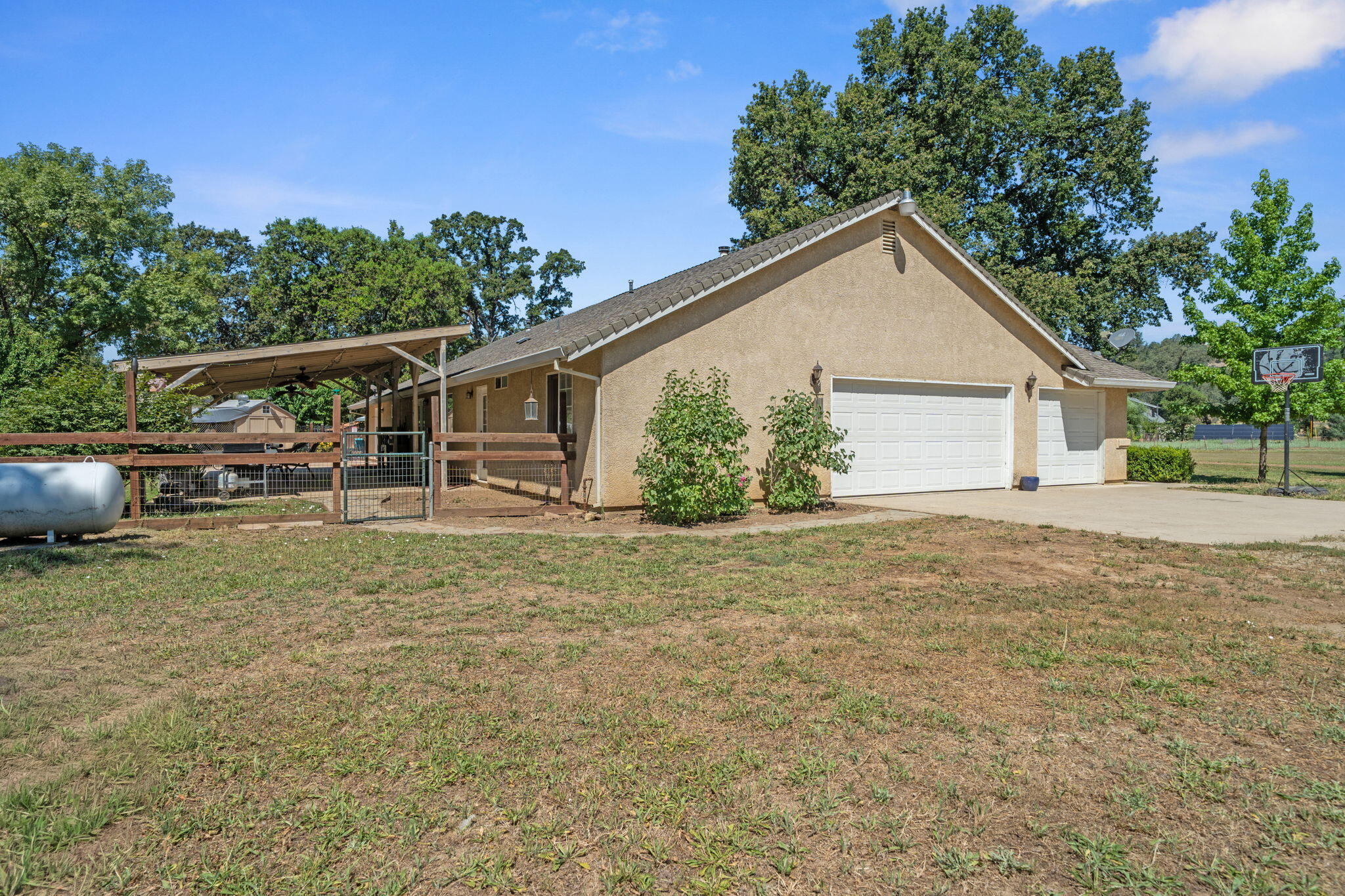 10971 Oak Run Road Oak Run, CA 96069 - Photo 32 of 49 3-car garage