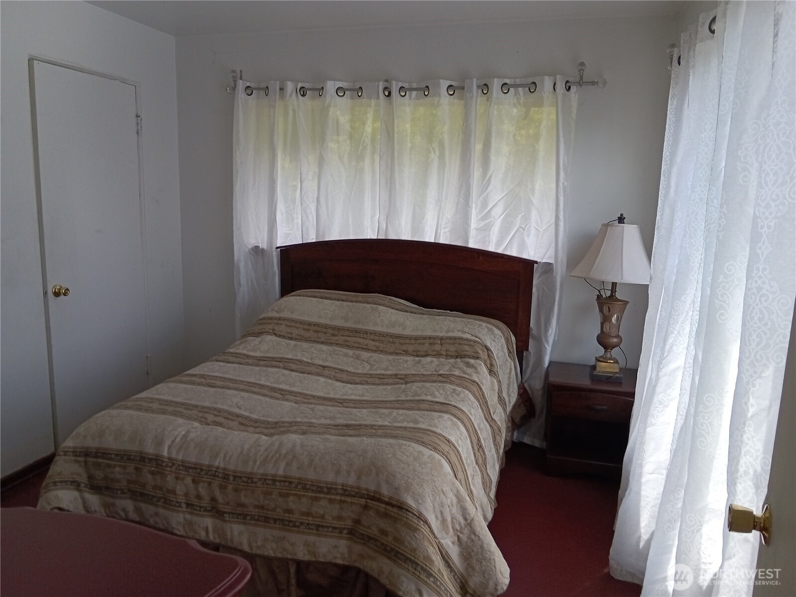 522 Northeast 127th Street Seattle, WA 98125 - Photo 25 of 28