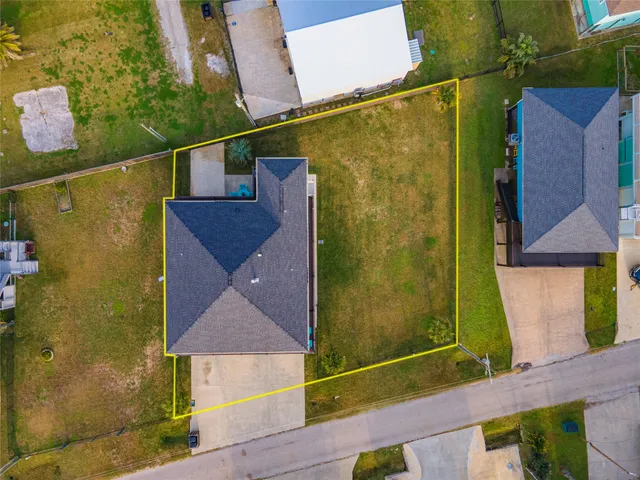 $719,000 | 938 Eastview Port, Port Bolivar, TX 77650