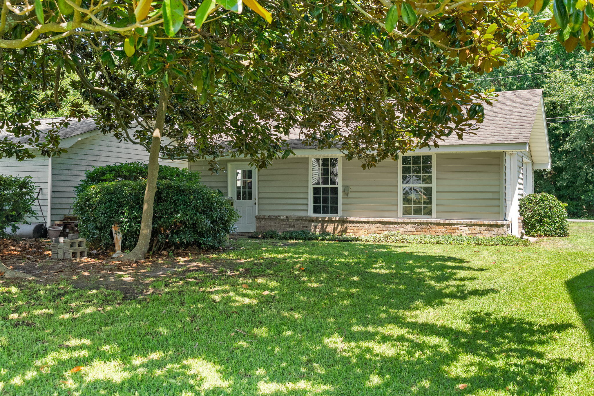 903 Butter Road Bonneau, SC 29431 - Photo 7 of 72 11-web-or-mls-BARCLAY MEDIA CO-29