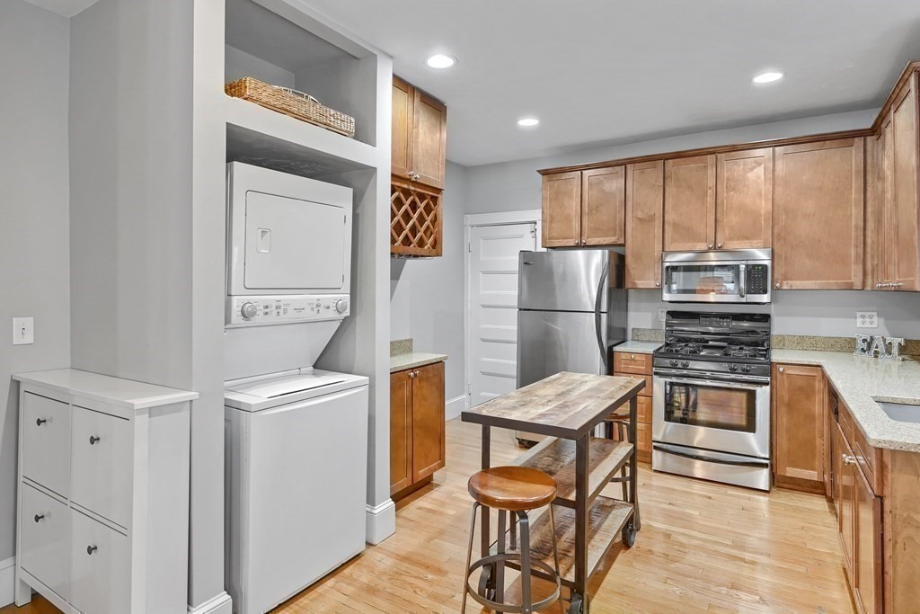17 Arcola Street, Unit 2 Boston, MA 02130 - Photo 5 of 12