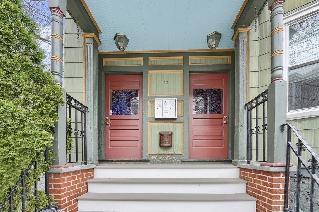 17 Arcola Street, Unit 2 Boston, MA 02130 - Photo 10 of 12