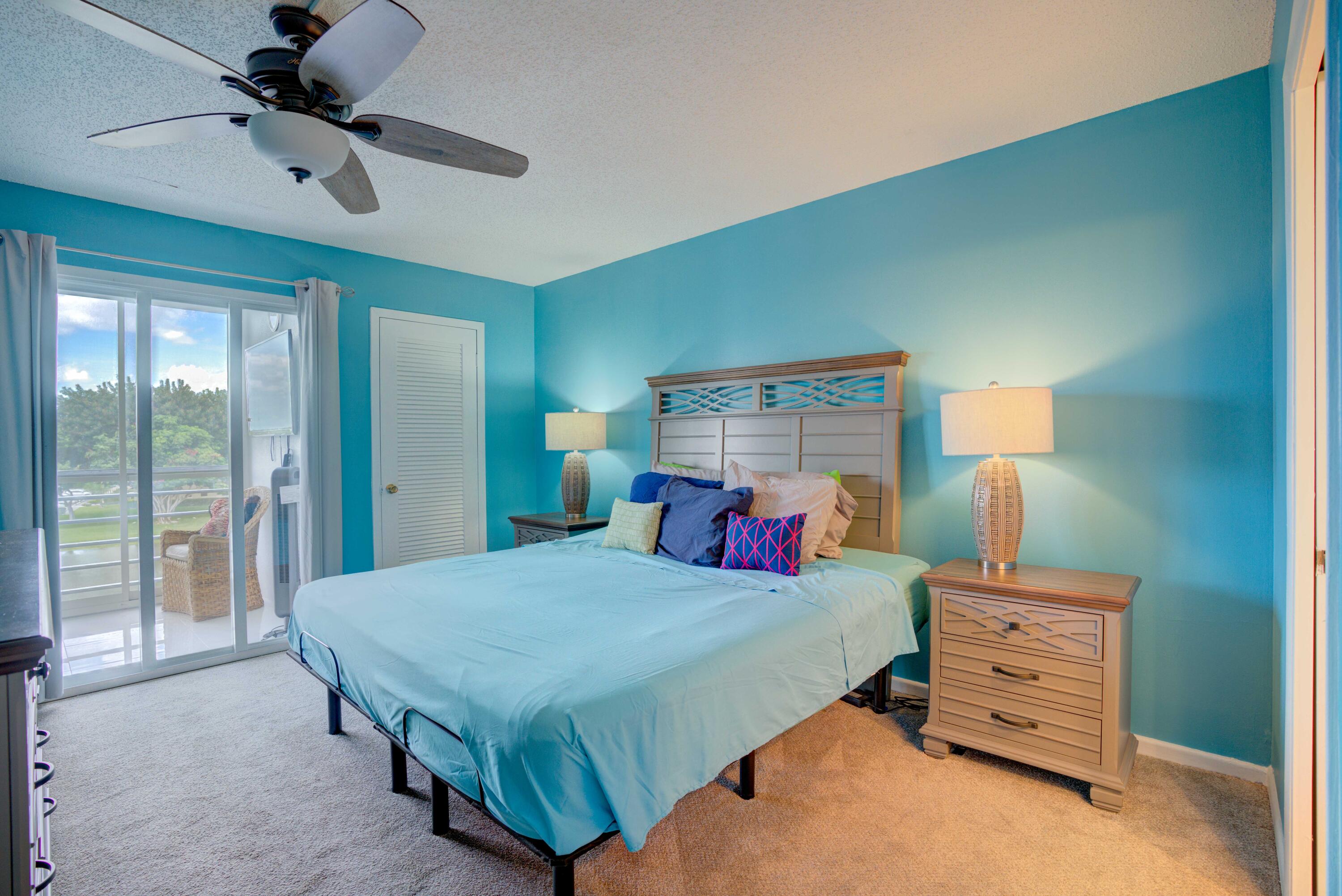4033 Lincoln B Boca Raton, FL 33434 - Photo 15 of 25 16__mlp9043_4_5_6_7