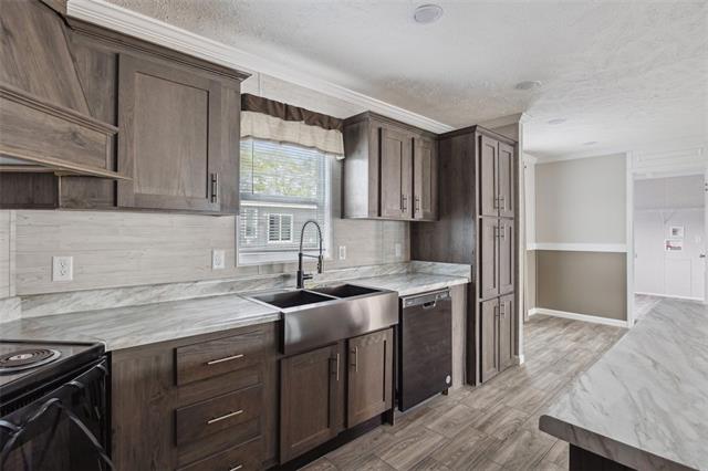 30625 Tamjulon Road Albany, LA 70711 - Photo 3 of 9