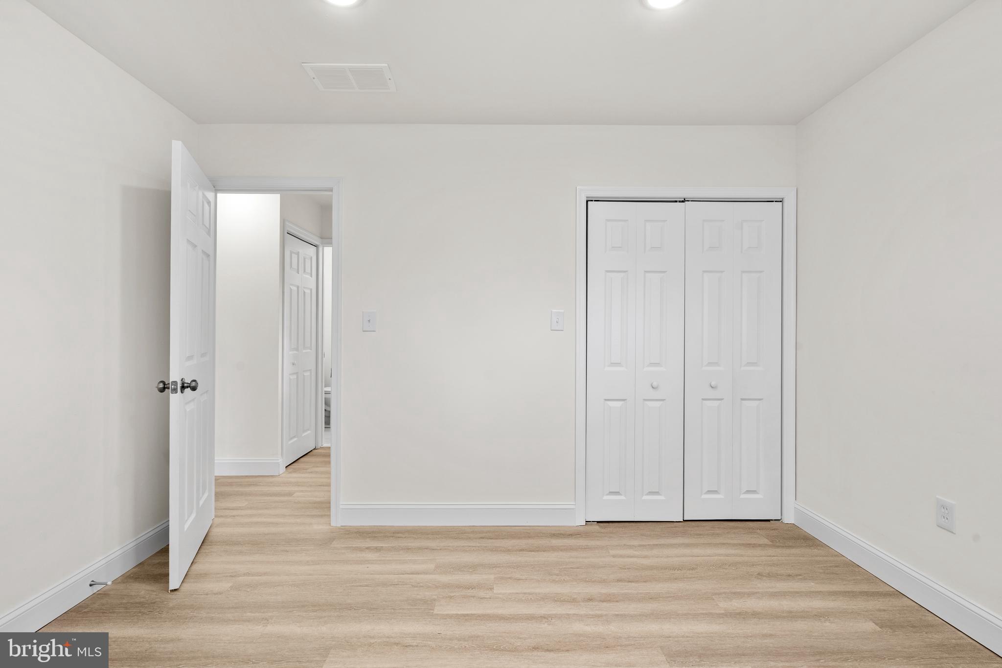 58 Queen Lily Road Levittown, PA 19057 - Photo 17 of 33 Gallery Image 17