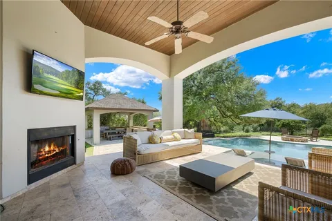 $1,350,000 | 1211 Porto Point, New Braunfels, TX 78132