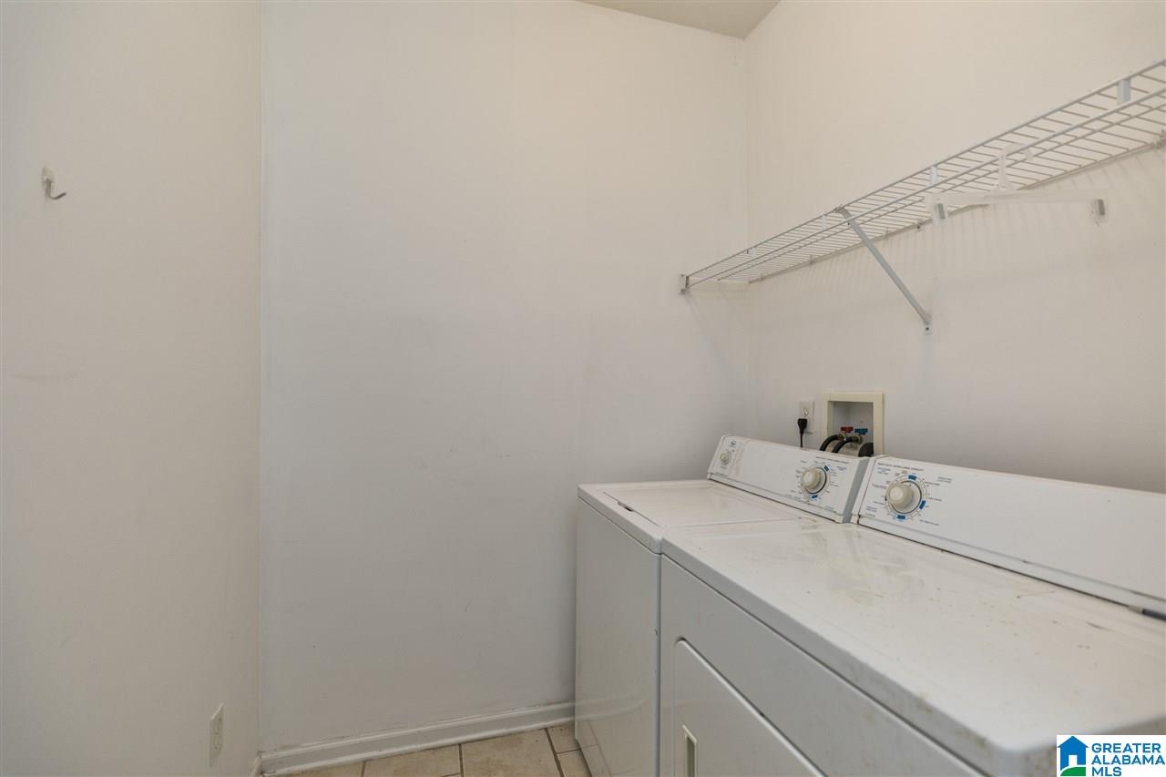 656 Barkley Circle Alabaster, AL 35007 - Photo 26 of 40