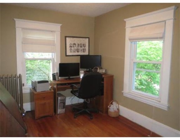 21 Daviston Street Springfield, MA 01108 - Photo 13 of 30 Gallery Image 13