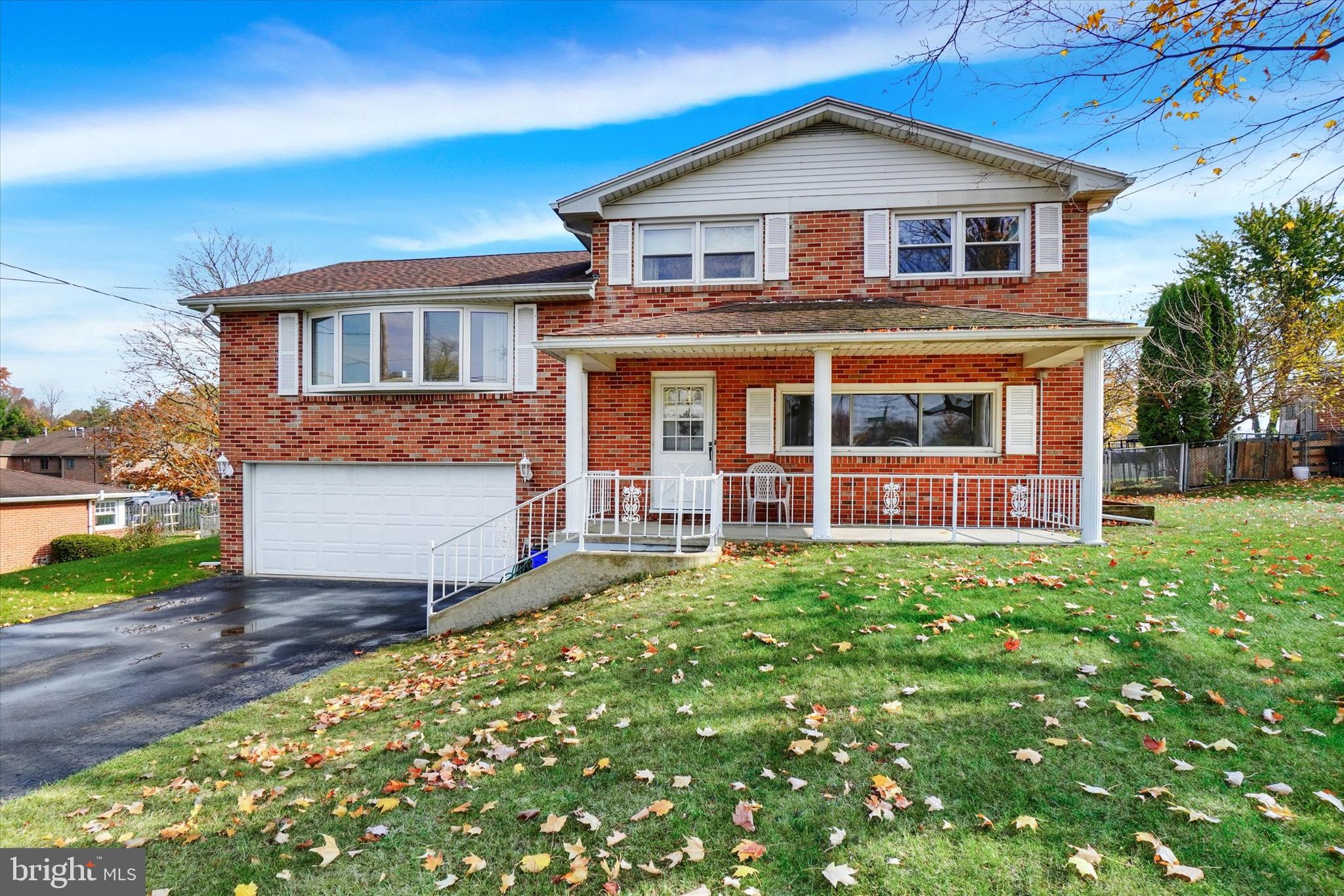 2855 Cambridge Road York, PA 17402 - Photo 1 of 28 Gallery Image 1