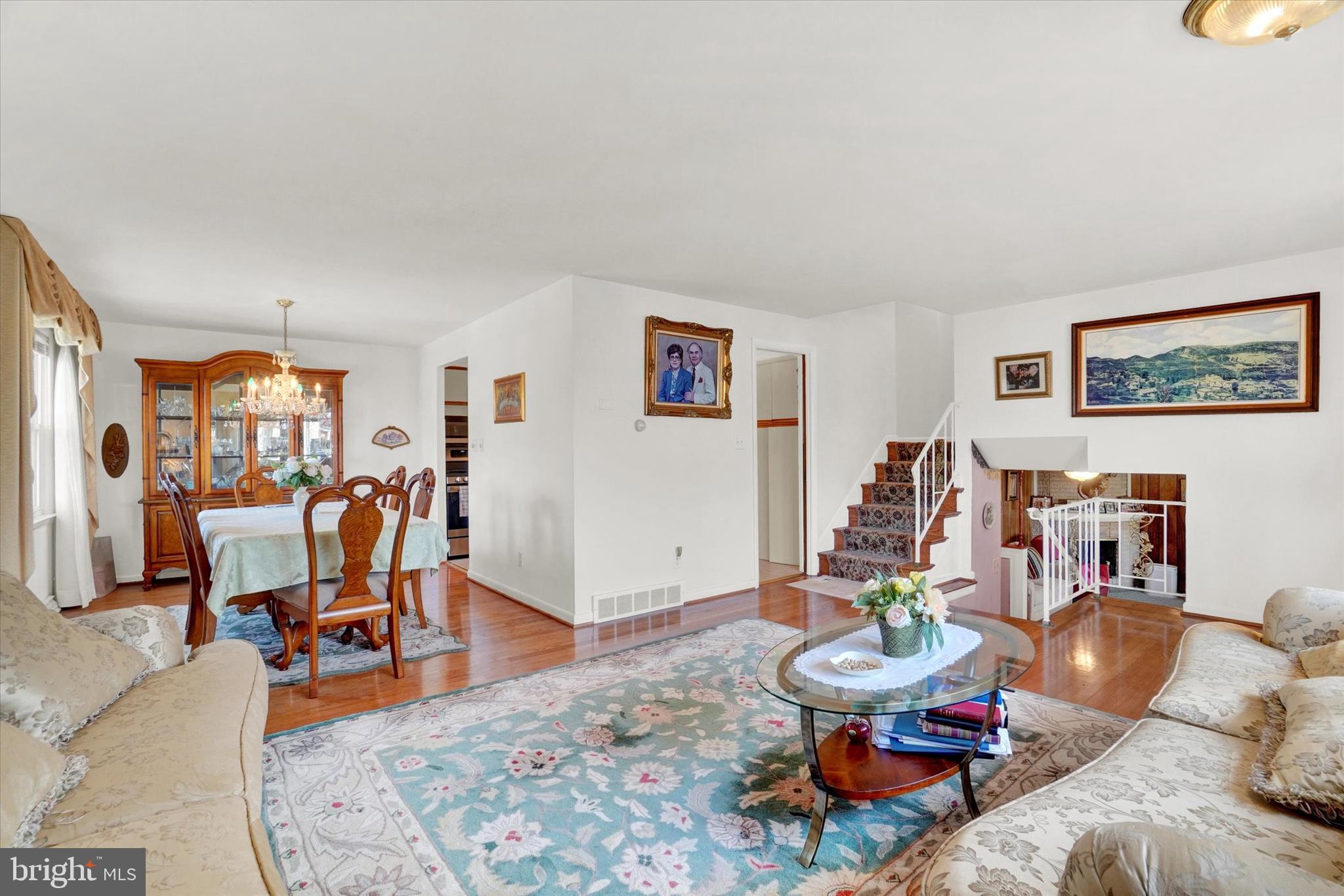 2855 Cambridge Road York, PA 17402 - Photo 12 of 28 Gallery Image 12