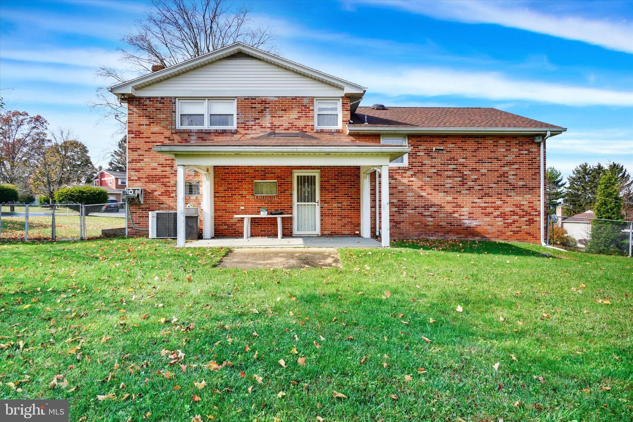 2855 Cambridge Road York, PA 17402 - Photo 24 of 28 Gallery Image 24