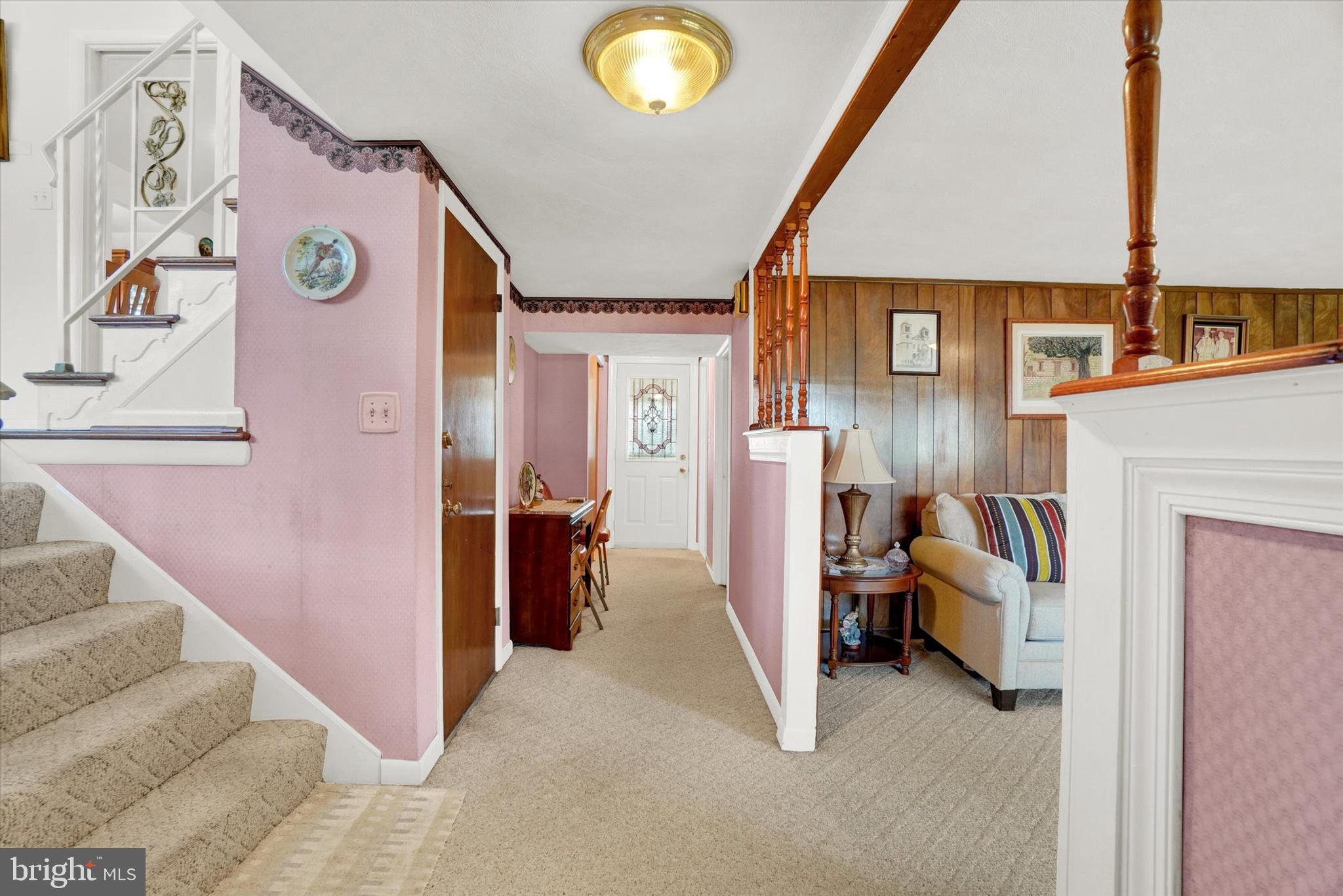 2855 Cambridge Road York, PA 17402 - Photo 4 of 28 Gallery Image 4