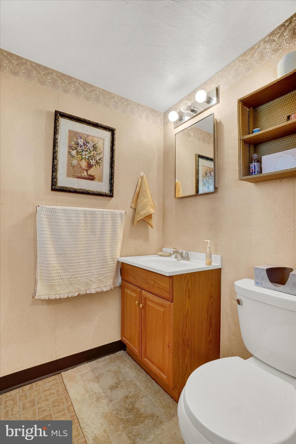 2855 Cambridge Road York, PA 17402 - Photo 8 of 28 Gallery Image 8