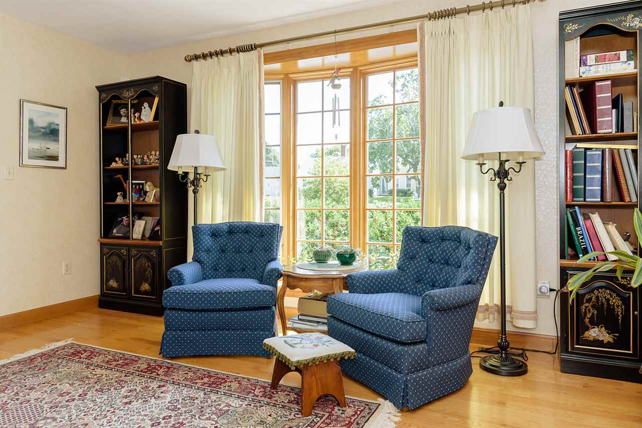 367 Washington Road Rye, NH 03870 - Photo 13 of 36