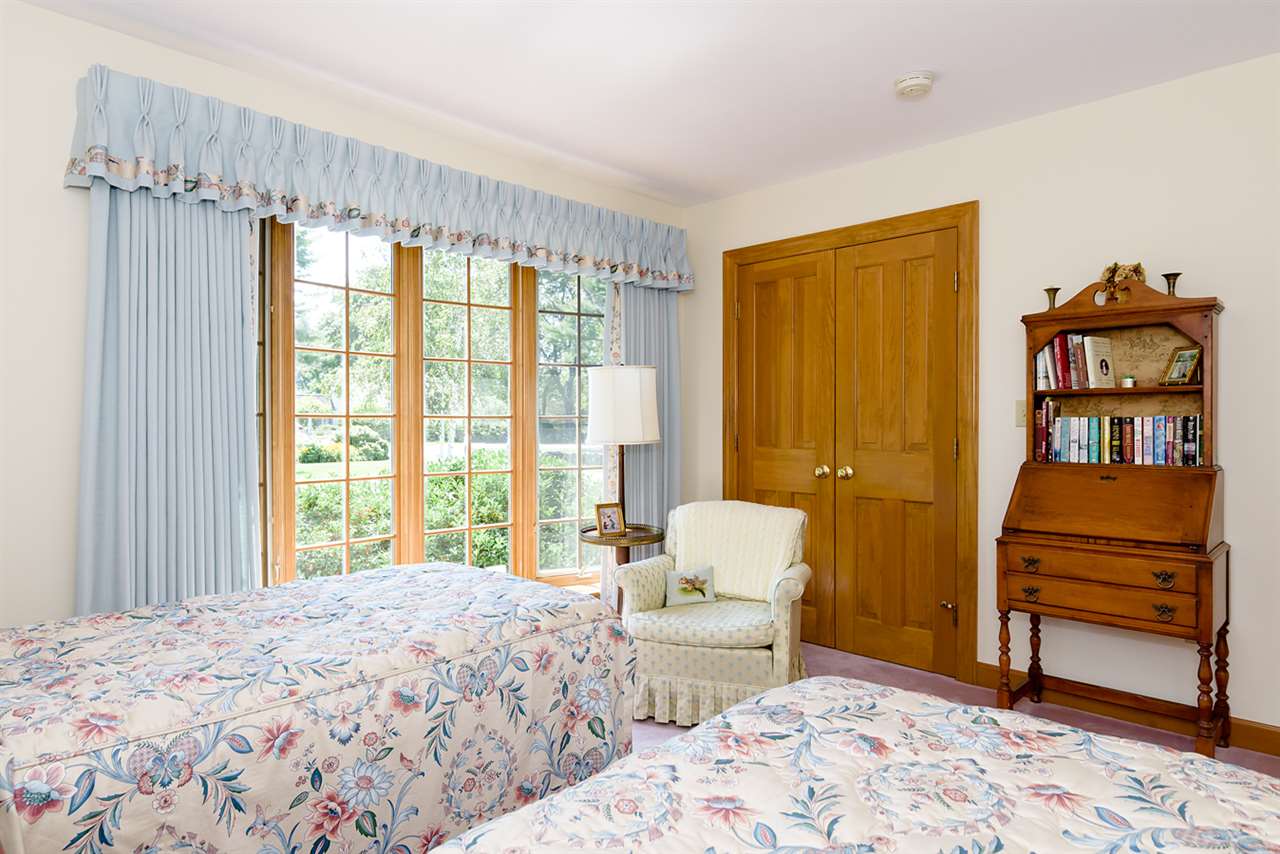 367 Washington Road Rye, NH 03870 - Photo 31 of 36