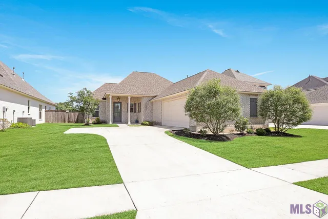 $364,900 | 36310 Belle Reserve Avenue, Prairieville, LA 70769