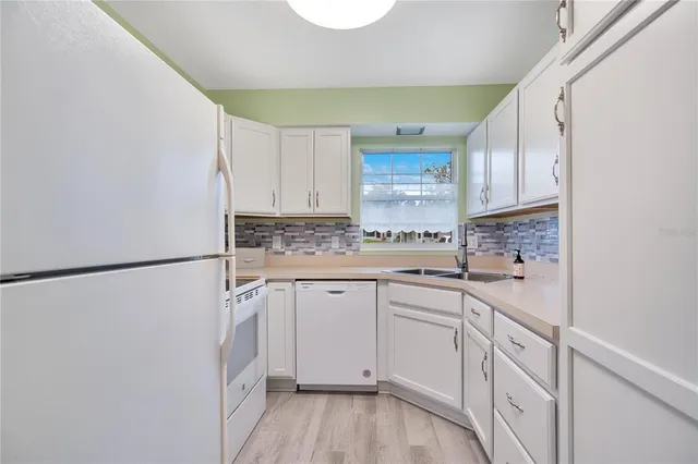 $200,000 | 239 North Hill Avenue, Unit 110, Deland, FL 32724