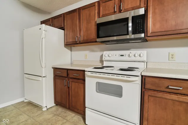 $1,900 | 14169 Clapboard Drive, Noblesville, IN 46060