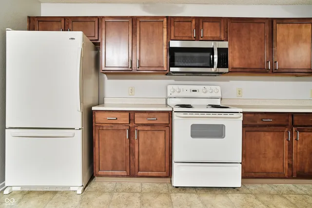 $1,900 | 14169 Clapboard Drive, Noblesville, IN 46060