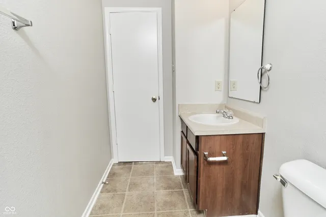 $1,900 | 14169 Clapboard Drive, Noblesville, IN 46060