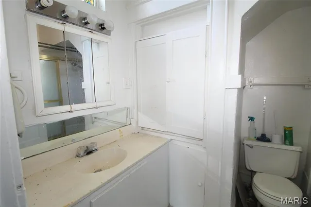 $39,500 | 2718 State Street, East St. Louis, IL 62205