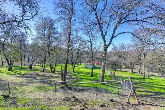 $799,900 | 22422 East Hacienda Drive, Grass Valley, CA 95949