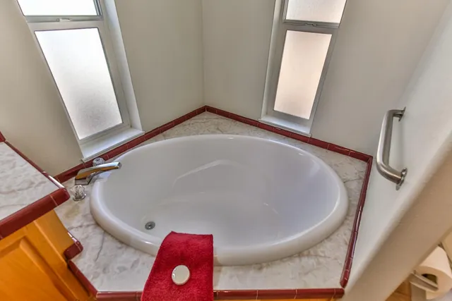 $799,900 | 22422 East Hacienda Drive, Grass Valley, CA 95949