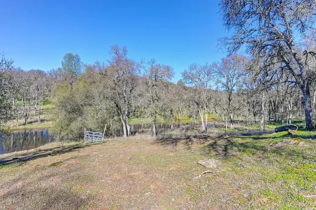 $799,900 | 22422 East Hacienda Drive, Grass Valley, CA 95949