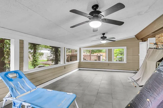 $4,000 | 756 Wakendaw Boulevard, Mount Pleasant, SC 29464