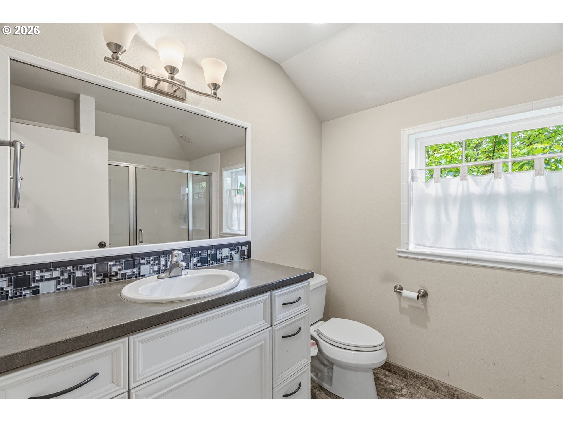 2655 Pacific Way Longview, WA 98632 - Photo 25 of 43
