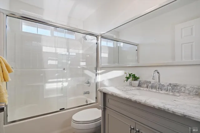 $1,095,000 | 20 Walkabout Lane, Napa, CA 94558