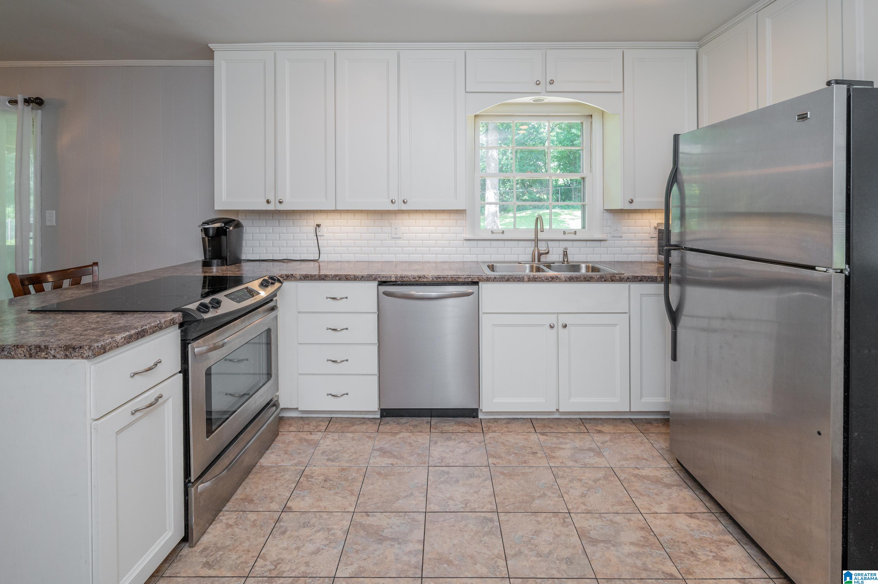 2324 Empire Road Birmingham, AL 35226 - Photo 3 of 43