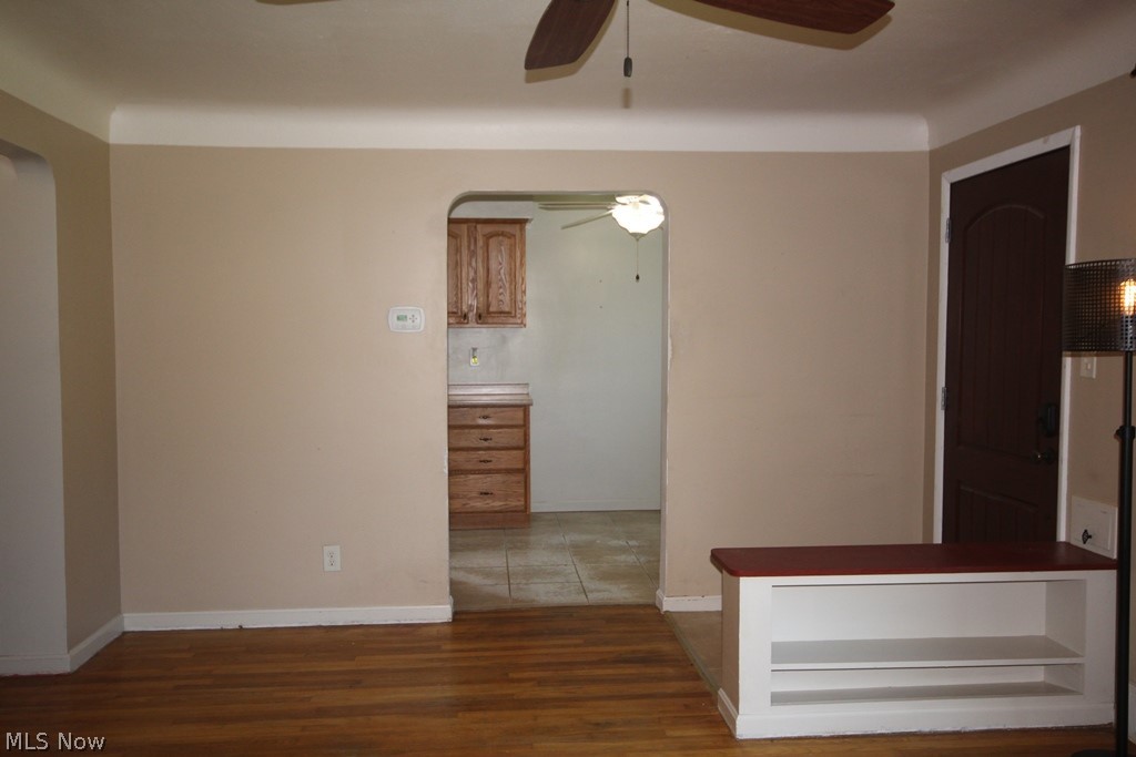 10610 Windham Road Parma, OH 44130 - Photo 4 of 25