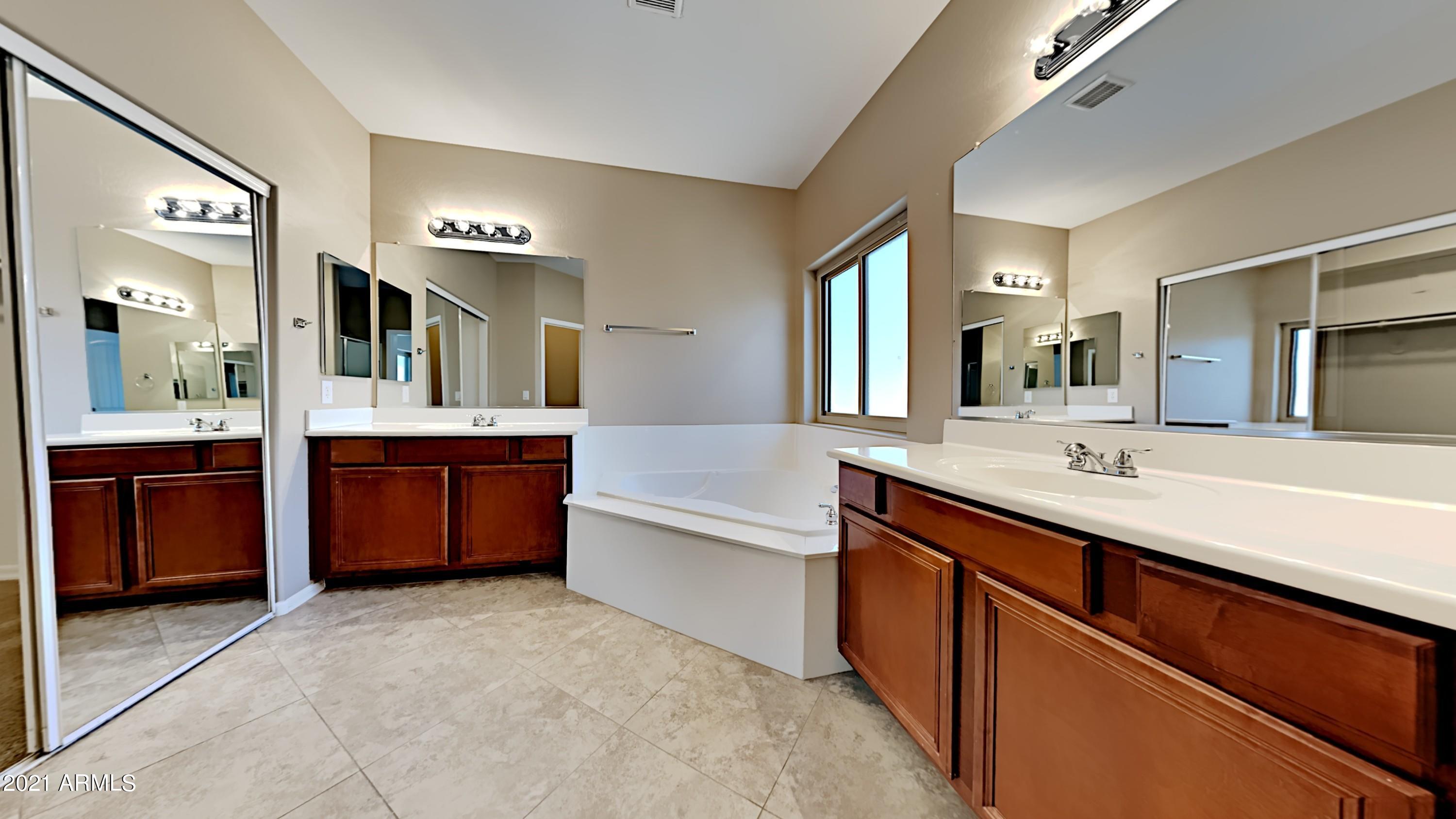 21761 East Rosa Road Queen Creek, AZ 85142 - Photo 8 of 20 7_Image_gnAeF6PmTF
