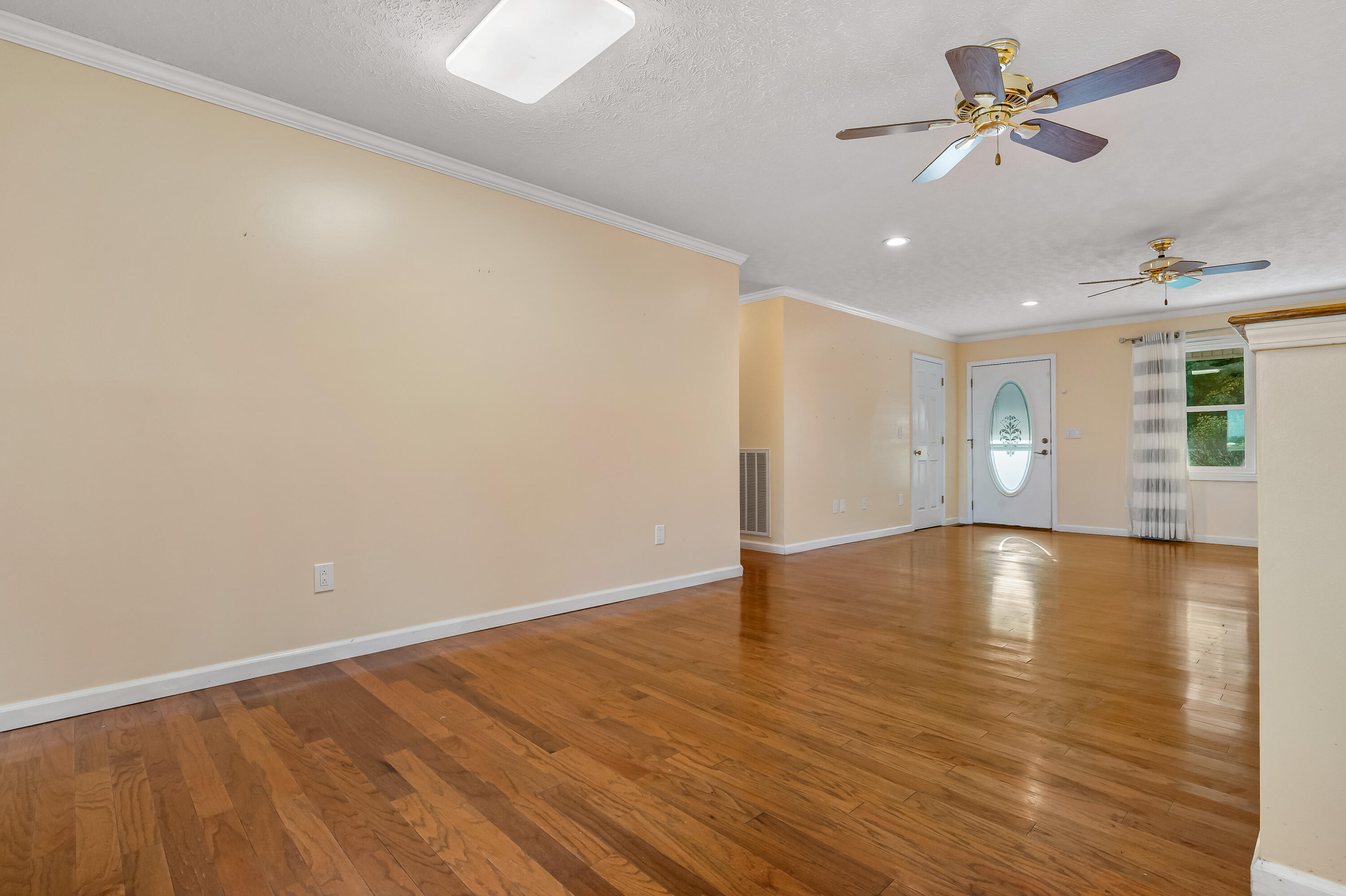 152 Anderson Road Johnson City, TN 37601 - Photo 23 of 58 152 Anderson Rd (33 of 69)