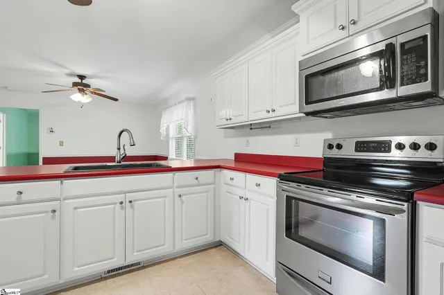 $550,000 | 1514 Clement Road, Greer, SC 29650