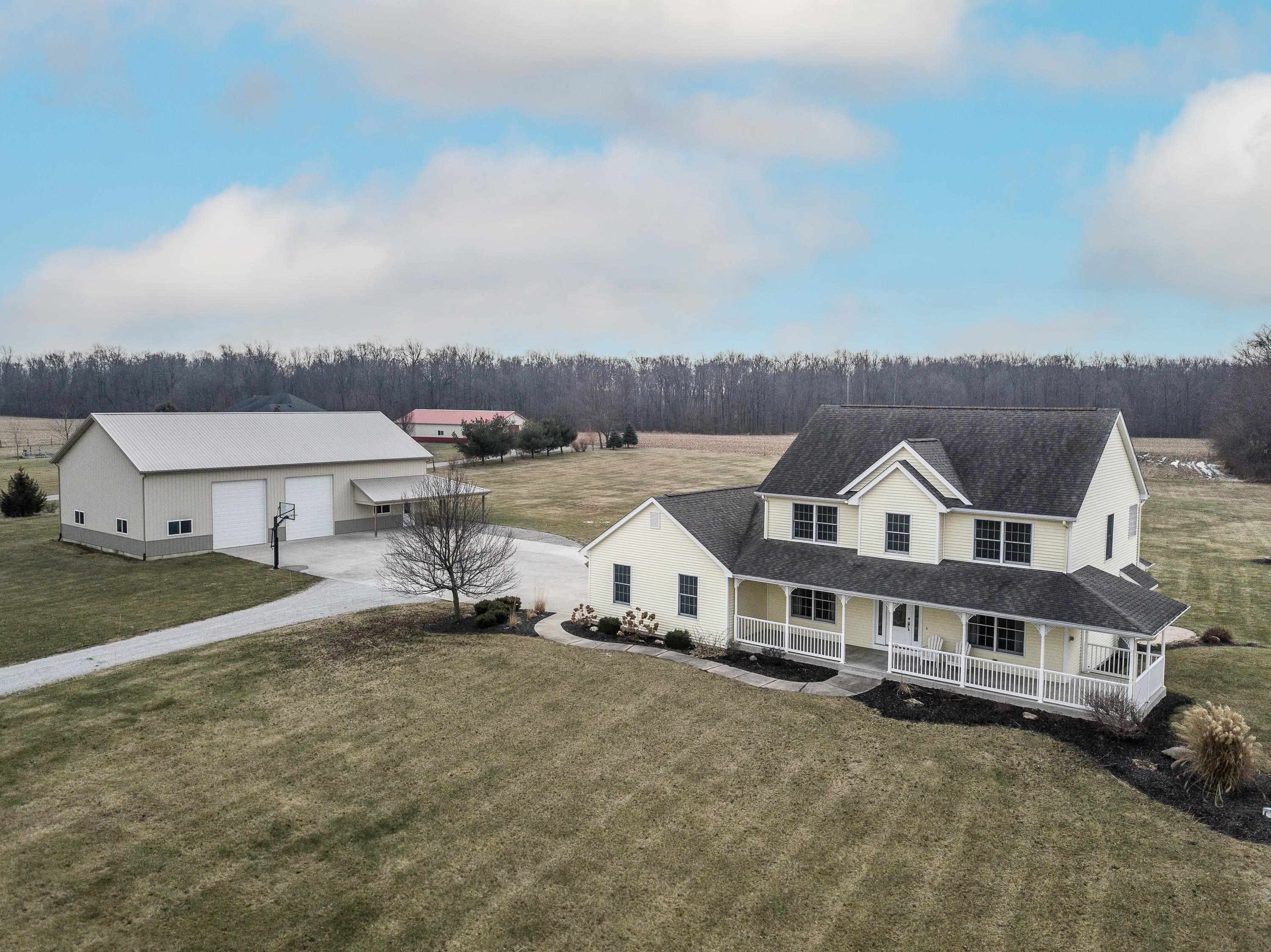 9109 West Cook Road Fort Wayne, IN 46818 - Photo 1 of 34
