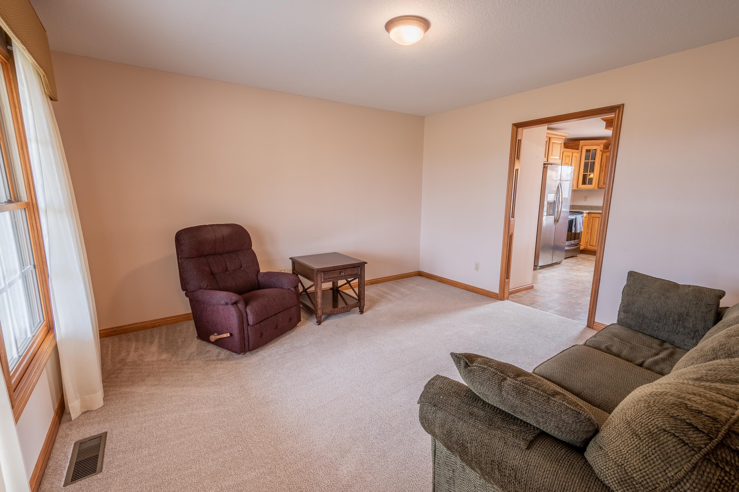 9109 West Cook Road Fort Wayne, IN 46818 - Photo 15 of 34