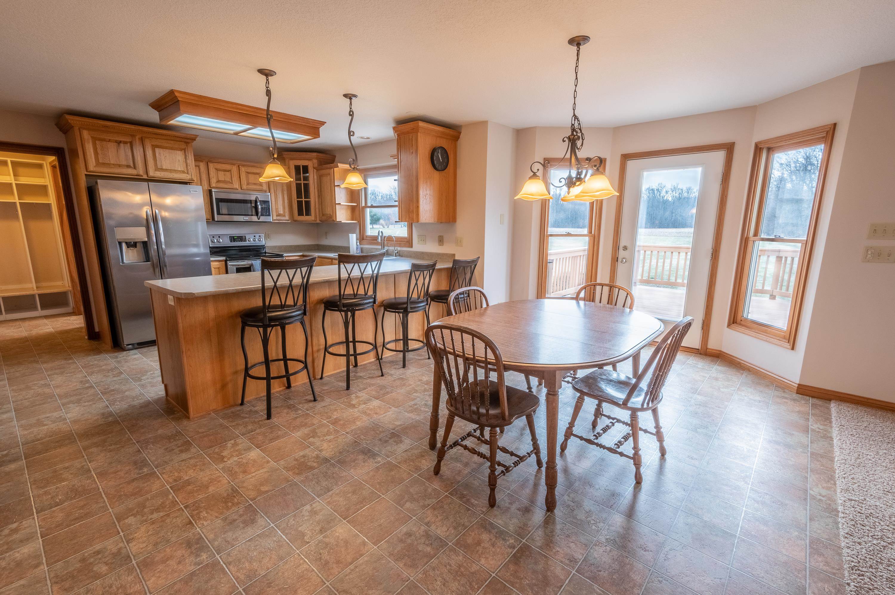 9109 West Cook Road Fort Wayne, IN 46818 - Photo 7 of 34