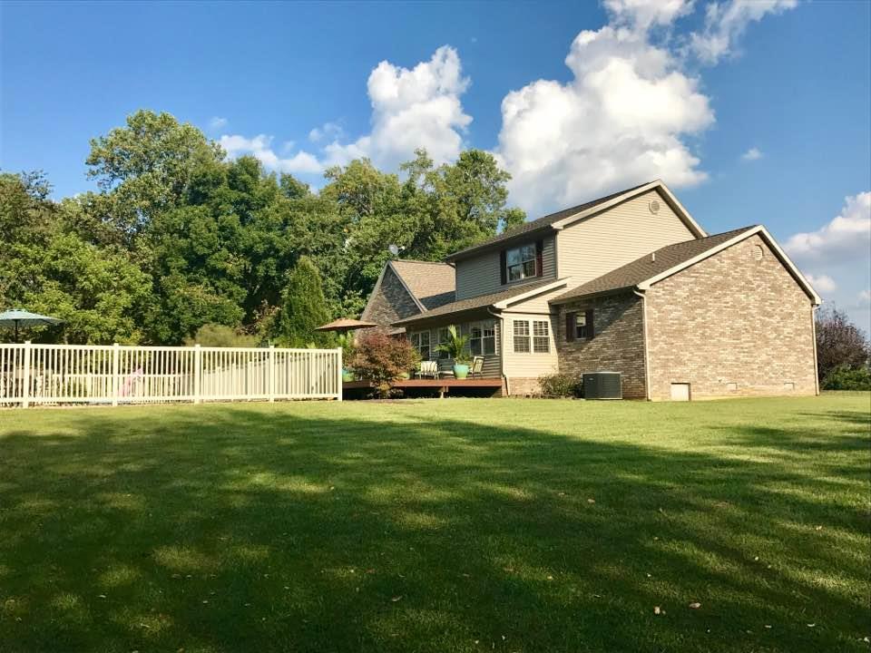917 Kelso Road Mitchell, IN 47446 - Photo 2 of 33