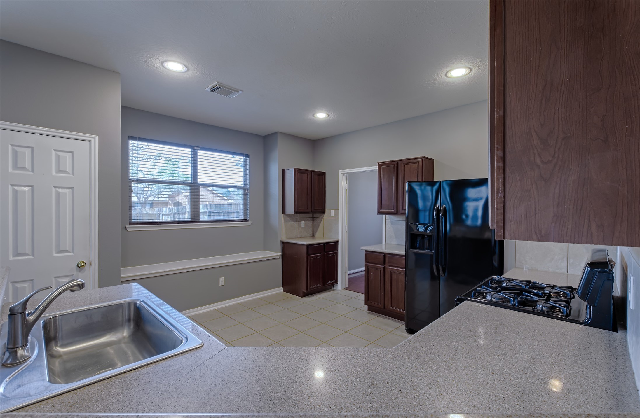 4018 Old Pine Grove Drive Humble, TX 77346 - Photo 9 of 26 view from the Livingroom