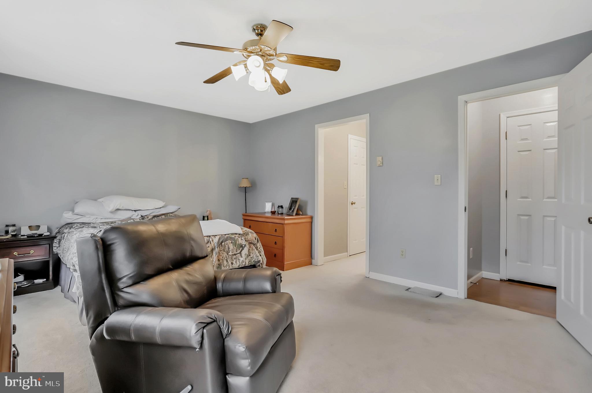 12429 Harvey Road Clear Spring, MD 21722 - Photo 17 of 46