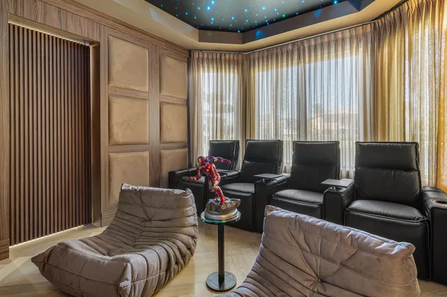 a view of an entryway