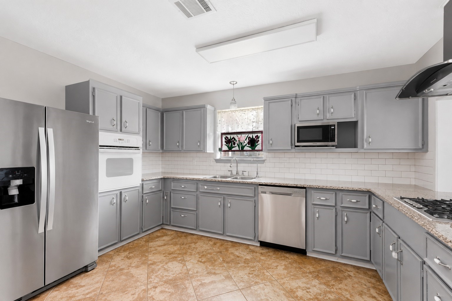 406 Kickapoo Drive Livingston, TX 77351 - Photo 20 of 41 Lower-Level Kitchen