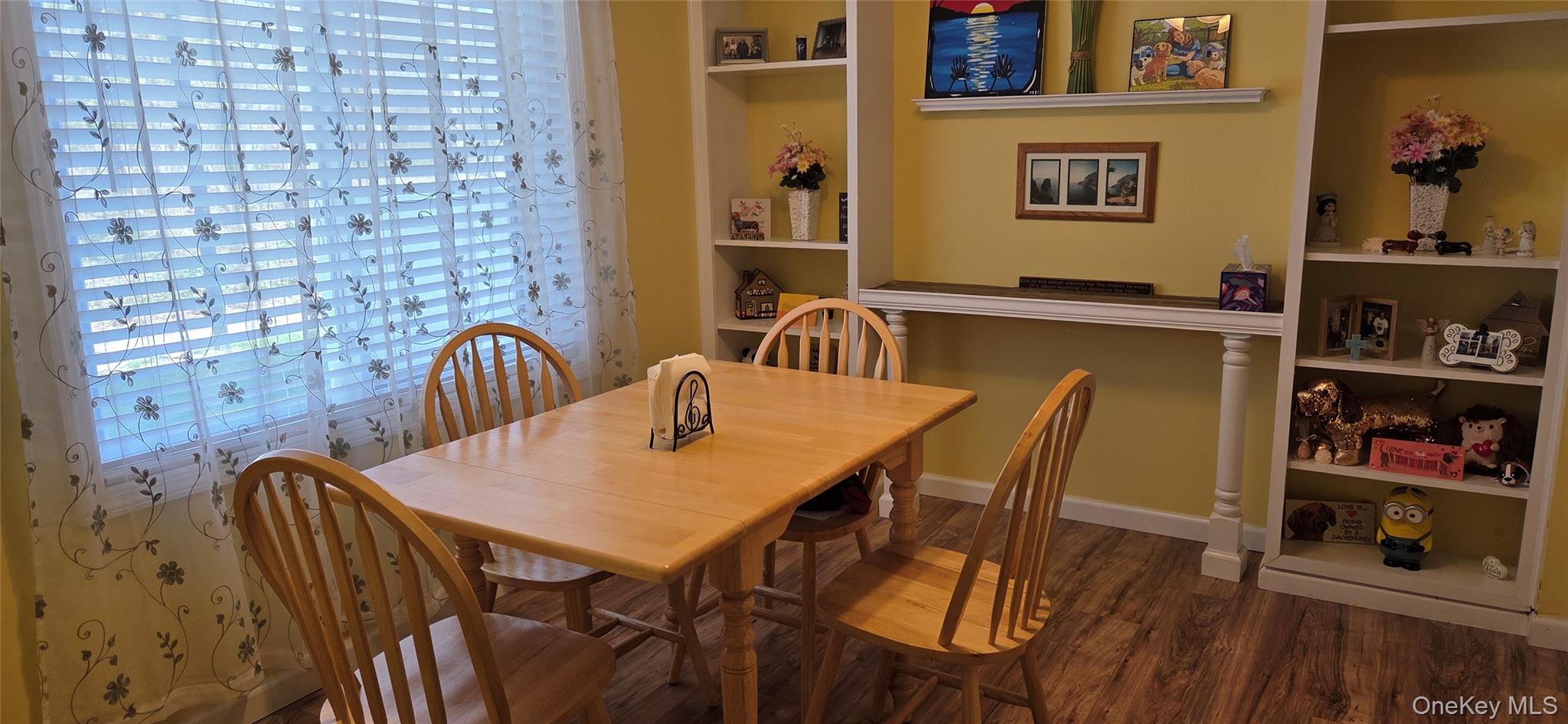 861 Birchwood Road Medford, NY 11763 - Photo 7 of 18