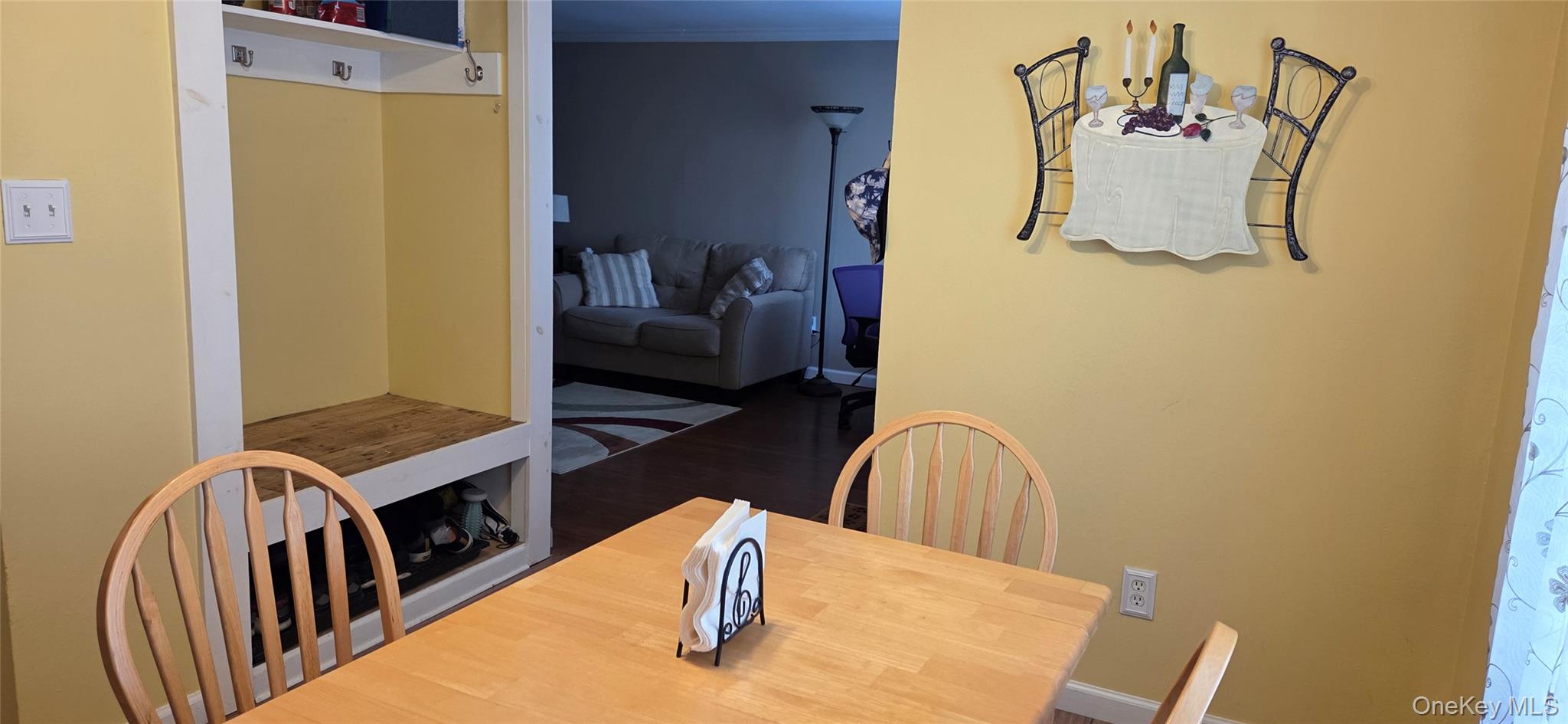 861 Birchwood Road Medford, NY 11763 - Photo 8 of 18