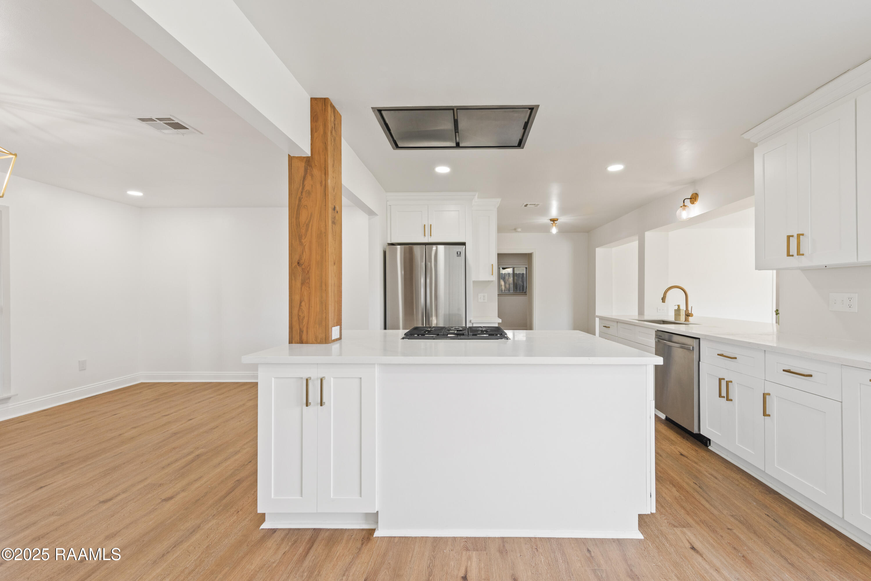 113 Charles Read Avenue Lafayette, LA 70503 - Photo 13 of 41 113CharlesRead-32