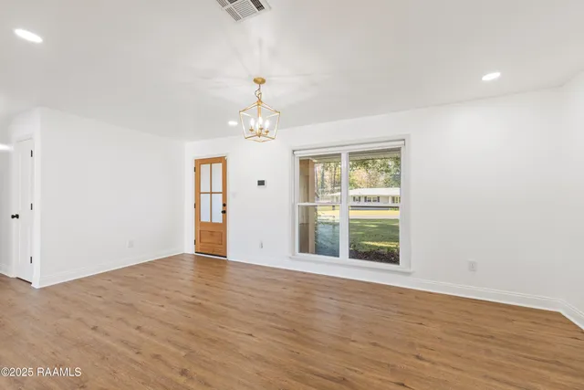 $375,000 | 113 Charles Read Avenue, Lafayette, LA 70503