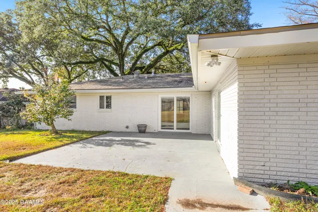 $375,000 | 113 Charles Read Avenue, Lafayette, LA 70503